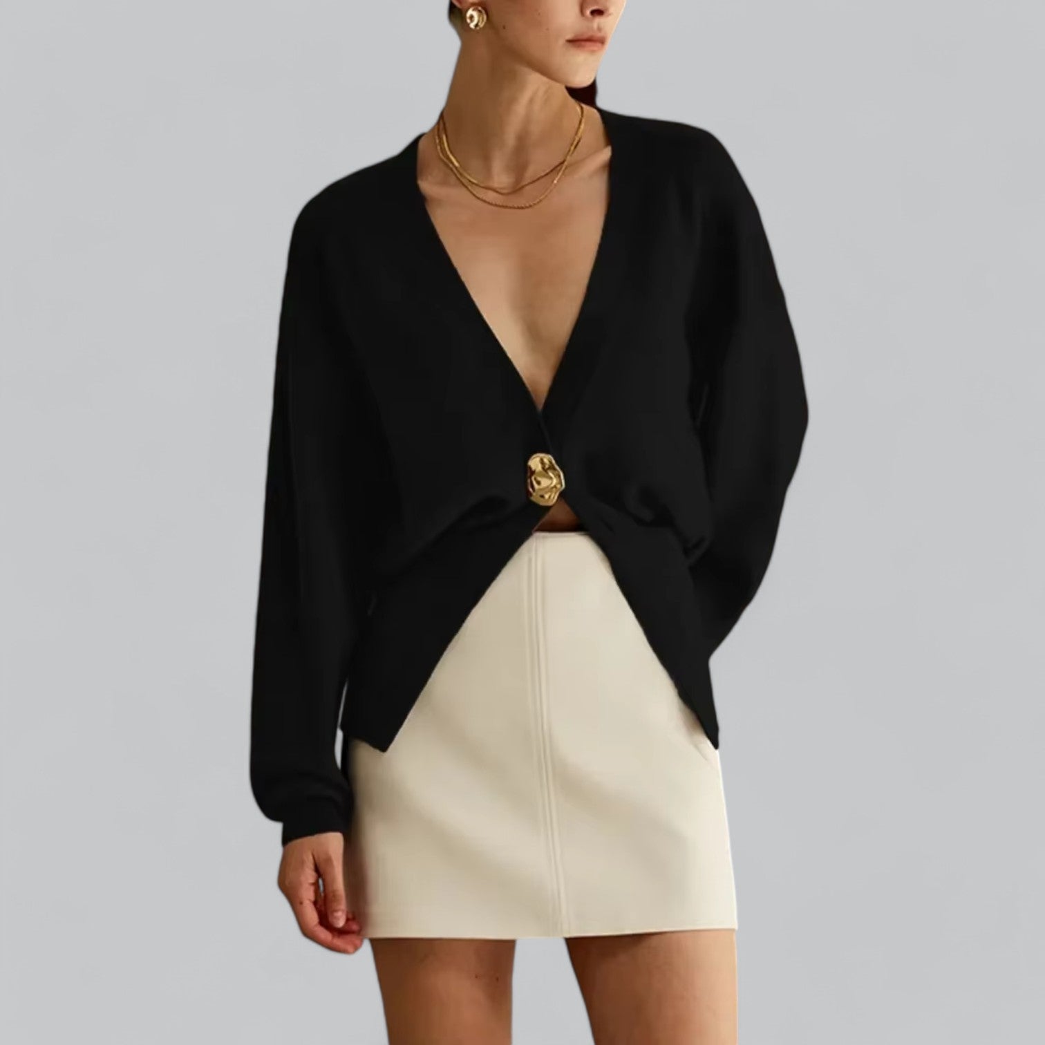 Chic V-Neck Single Breasted Women's Cardigan