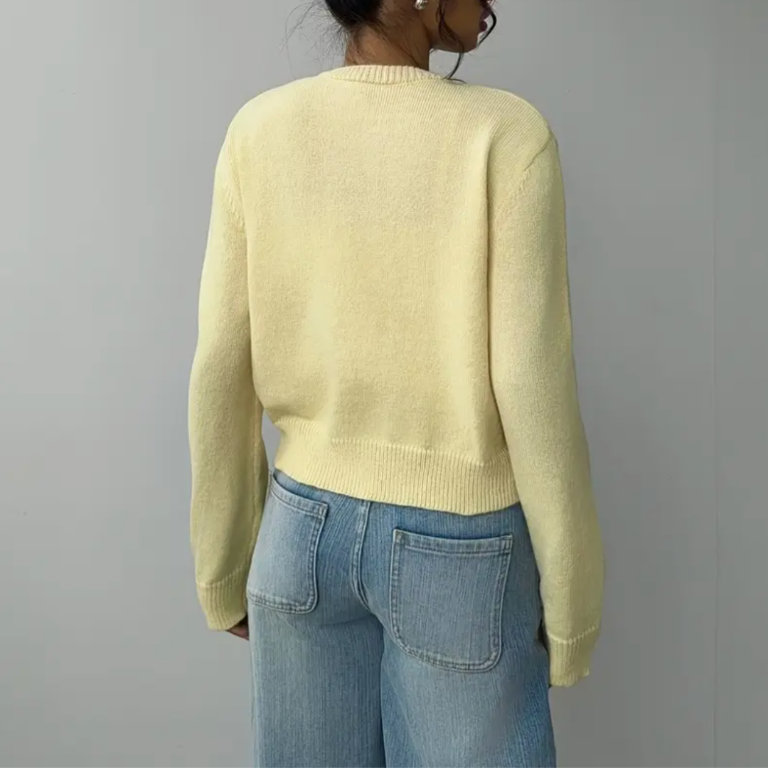 Women’s Cropped Button Cardigan – Soft Knit Layer for Everyday & Casual Wear